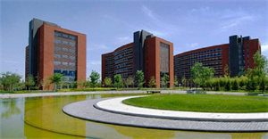 2025年洛阳师范学院成人高考招生报名简章（含专业学费）